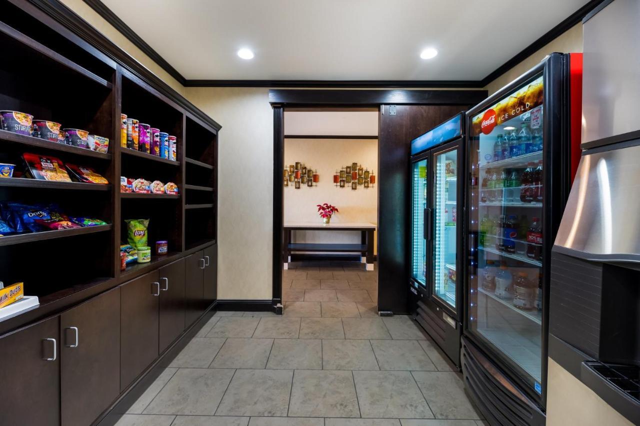 佩科斯红屋顶酒店 外观 照片